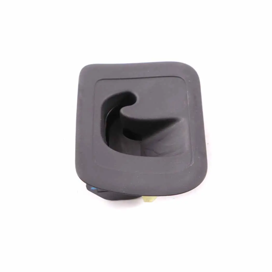 Mensola pacchi Gancio interno posteriore sinistro Nero per Mercedes W212 con numero di parte A2128600731 Mercedes W212 Mensola pacchi Gancio interno posteriore sinistro Nero - SKU A2128600731 - Numero di parte A2128600731