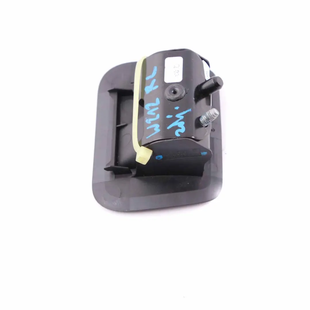 Mensola pacchi Gancio interno posteriore sinistro Nero per Mercedes W212 con numero di parte A2128600731 Mercedes W212 Mensola pacchi Gancio interno posteriore sinistro Nero - SKU A2128600731 - Numero di parte A2128600731