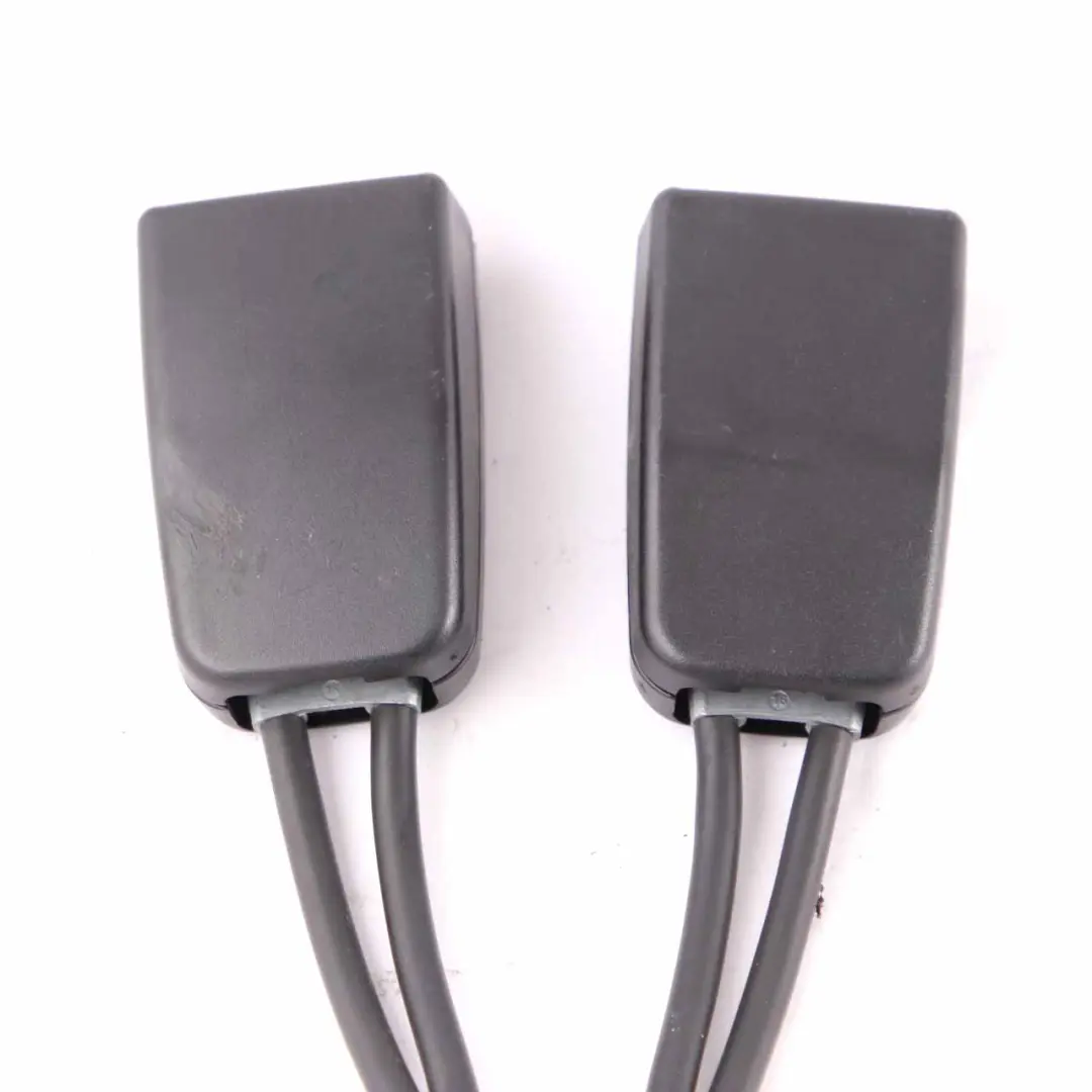 Fibbia cintura di sicurezza posteriore per Mercedes S212 con numero di parte A2128600769 Mercedes S212 Fibbia cintura di sicurezza posteriore - SKU A2128600769 - Numero di parte A2128600769