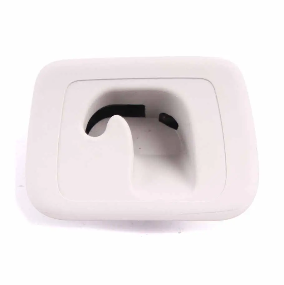 Wspornik Mocowanie Hak Uchwyt Półki Prawy Tył do Mercedes W212 o numerze A2128600831 Mercedes W212 Wspornik Mocowanie Hak Uchwyt Półki Prawy Tył - SKU A2128600831 - Numer Części A2128600831