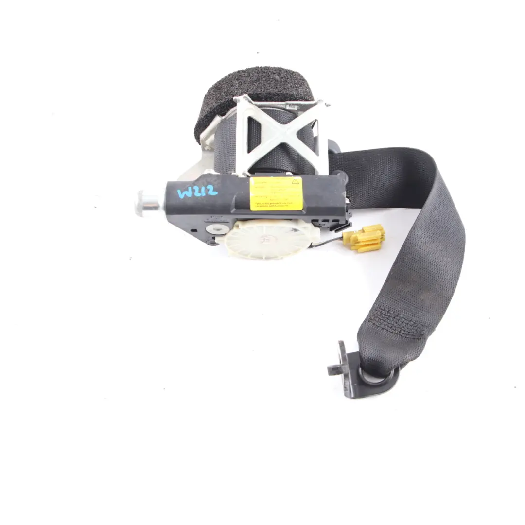 Ceinture sécurité arrière gauche Noir pour Mercedes W212 à propos du numéro de pièce A2128605385 Mercedes W212 Ceinture sécurité arrière gauche Noir - SKU A2128605385 - Numéro de pièce A2128605385