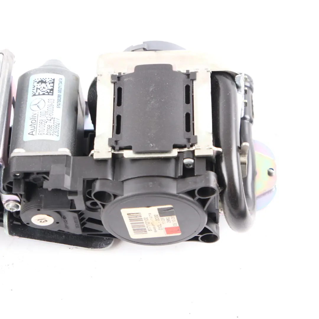 Sicherheitsgurt Mercedes W212 Vorne Links Schwarz für mit Teilenummer A2128606585 Sicherheitsgurt Mercedes W212 Vorne Links Schwarz - SKU A2128606585 - Teilenummer A2128606585
