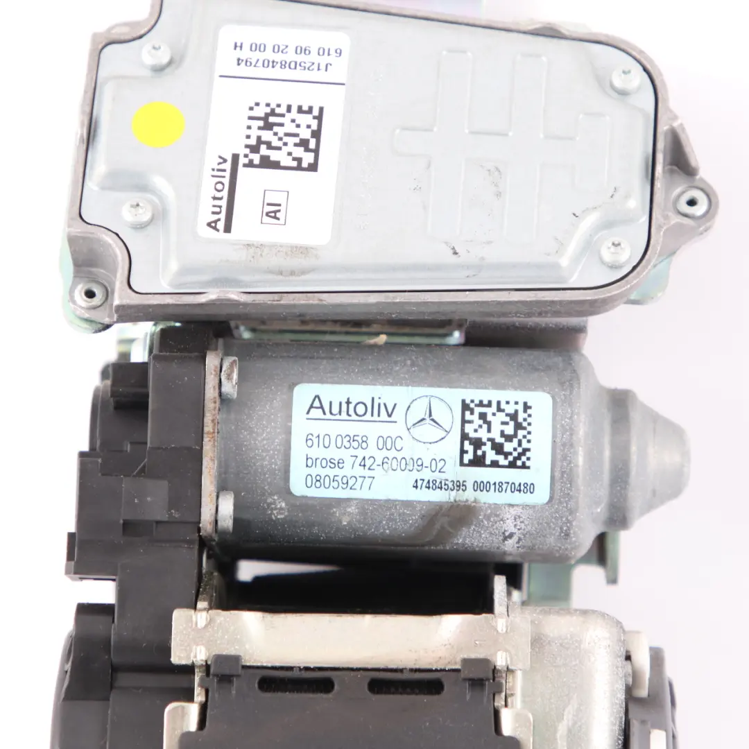 Mercedes W212 Cintura superiore anteriore destra nera - SKU A2128606685 - Numero di parte A2128606685