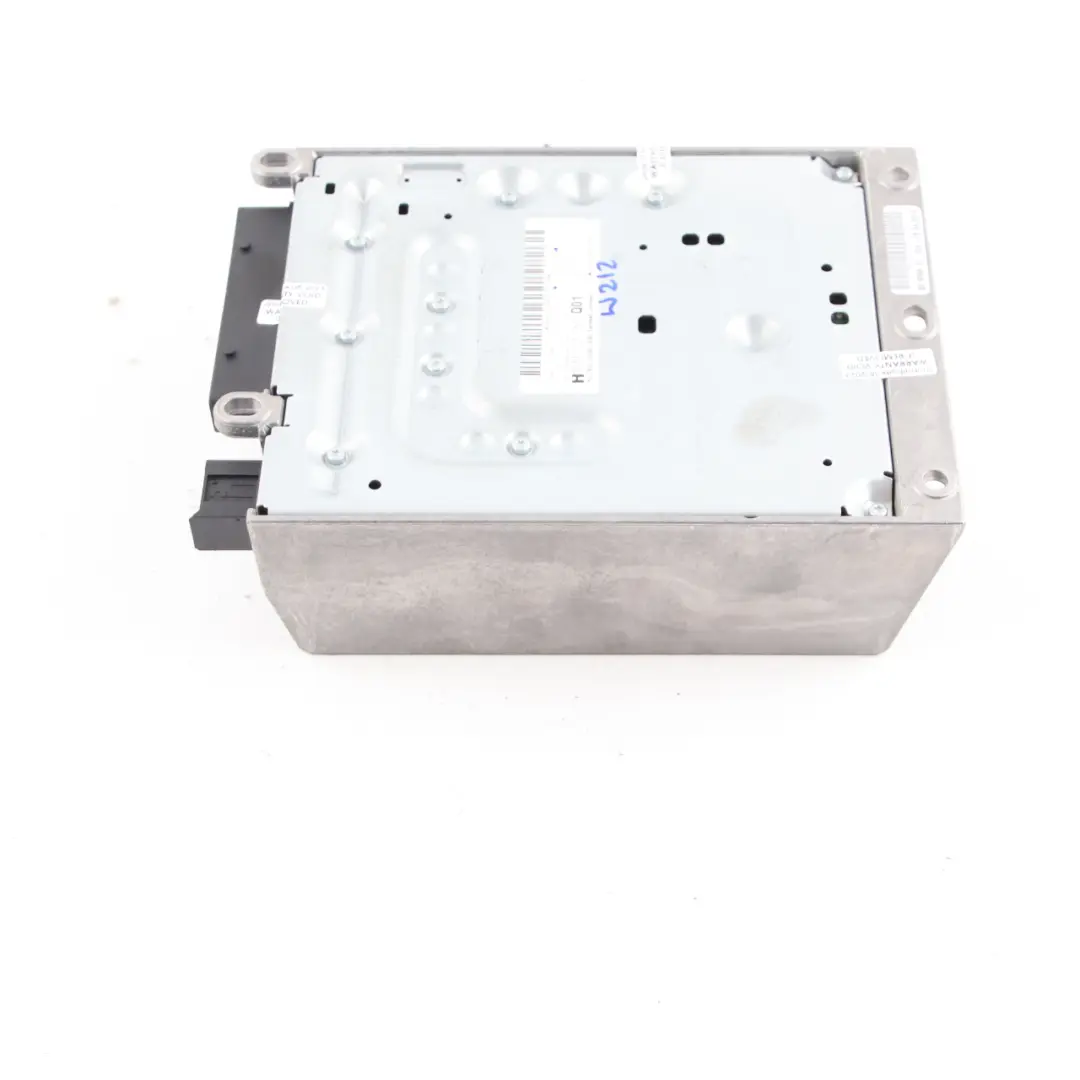 Sound Audio Verstärker Harman Becker für Mercedes W204 W212 C218 mit Teilenummer A2128700194 Mercedes W204 W212 C218 Sound Audio Verstärker Harman Becker - SKU A2128700194 - Teilenummer A2128700194