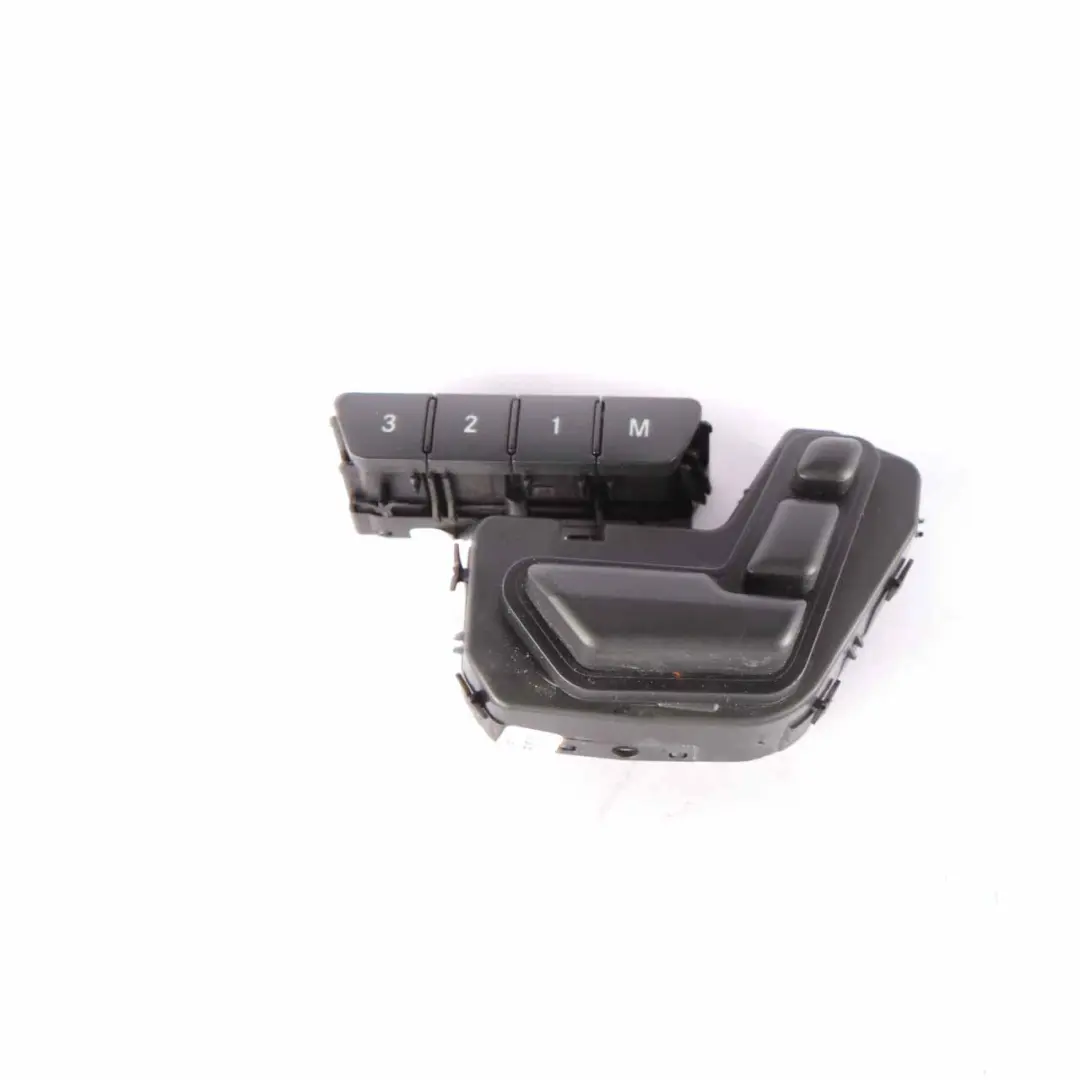 Mercedes W204 W212 W218 Interruptor Asiento Delantero Derecho - SKU A2128700558 - Número de pieza A2128700558