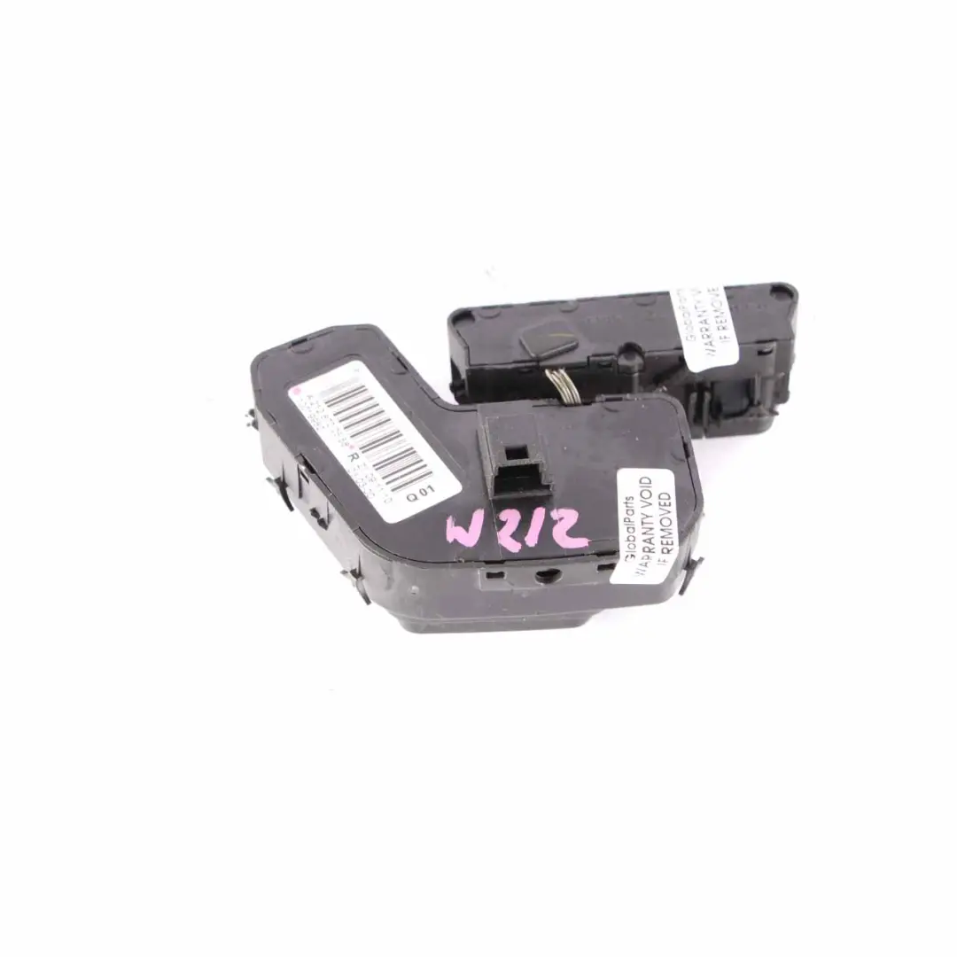 Mercedes W204 W212 W218 Interruptor Asiento Delantero Derecho - SKU A2128700558 - Número de pieza A2128700558