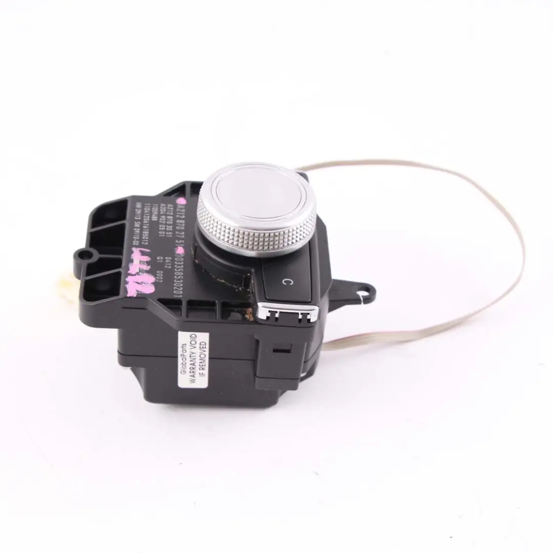 Comand Navi CD Switch Push-Button Panneau de commande pour Mercedes W212 à propos du numéro de pièce A2128702751 Mercedes W212 Comand Navi CD Switch Push-Button Panneau de commande - SKU A2128702751 - Numéro de pièce A2128702751