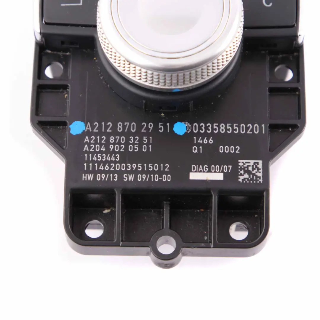 Comand Navi CD Schalter Taster Bedienteil für Mercedes W212 mit Teilenummer A2128702951 Mercedes W212 Comand Navi CD Schalter Taster Bedienteil - SKU A2128702951-1 - Teilenummer A2128702951