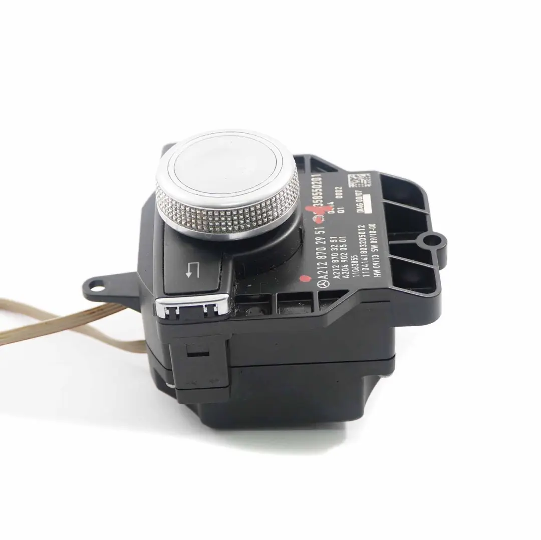 Mercedes W212 Comand Navi CD Interruptor Panel de Control - SKU A2128702951-1 - Número de pieza A2128702951