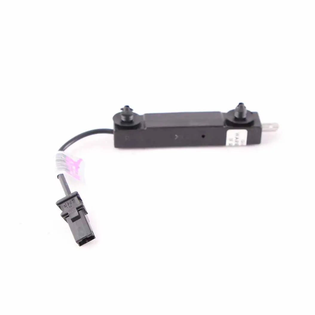 Amplificador de antena Mercedes S212 Filtro de supresión Trampa de ondas para con número de pieza A2128703789 Amplificador de antena Mercedes S212 Filtro de supresión Trampa de ondas - SKU A2128703789 - Número de pieza A2128703789