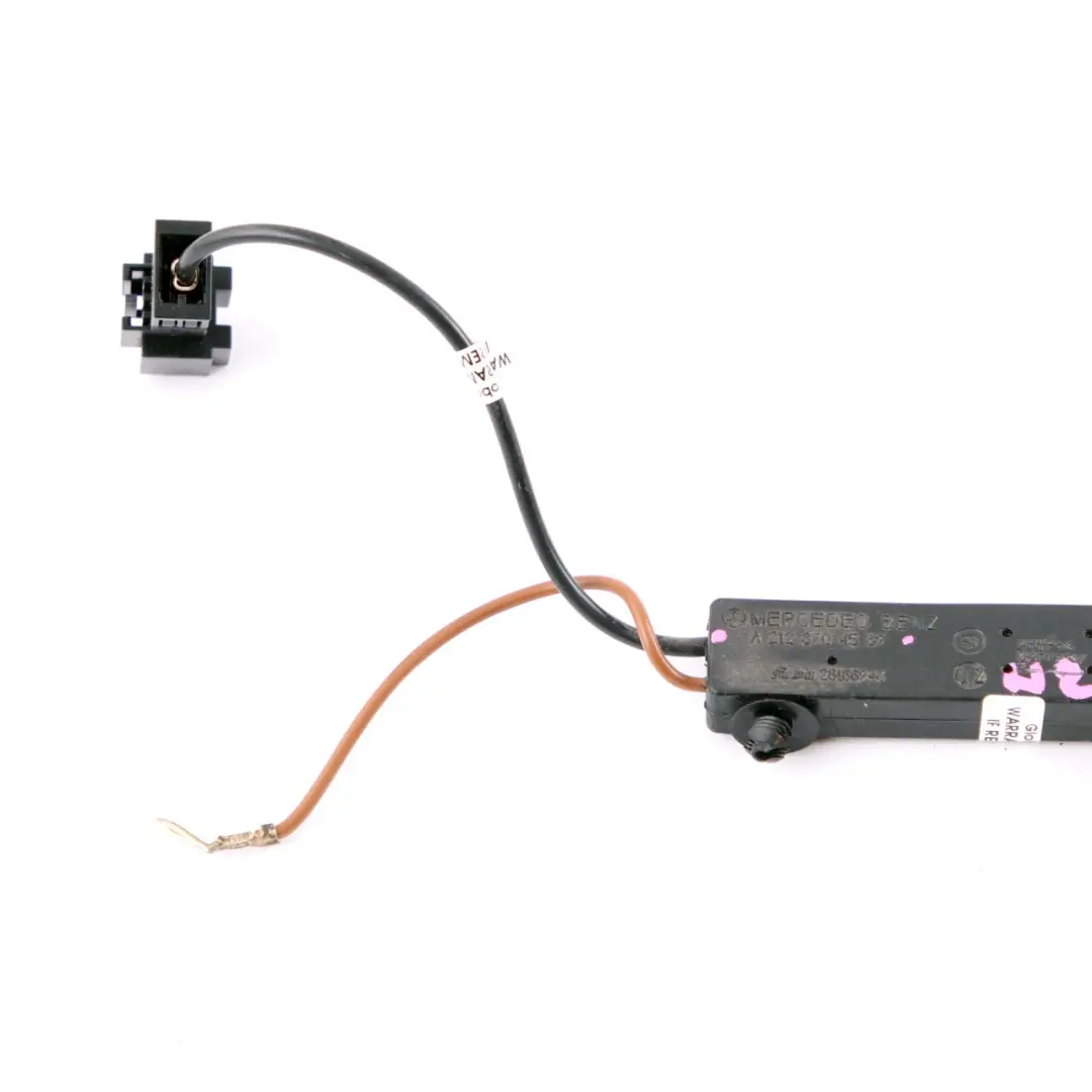  Circuit Antenne Mercedes W212 Trap Aerial Amplifier Noise Filter - SKU A2128704589 - Numéro de pièce A2128704589