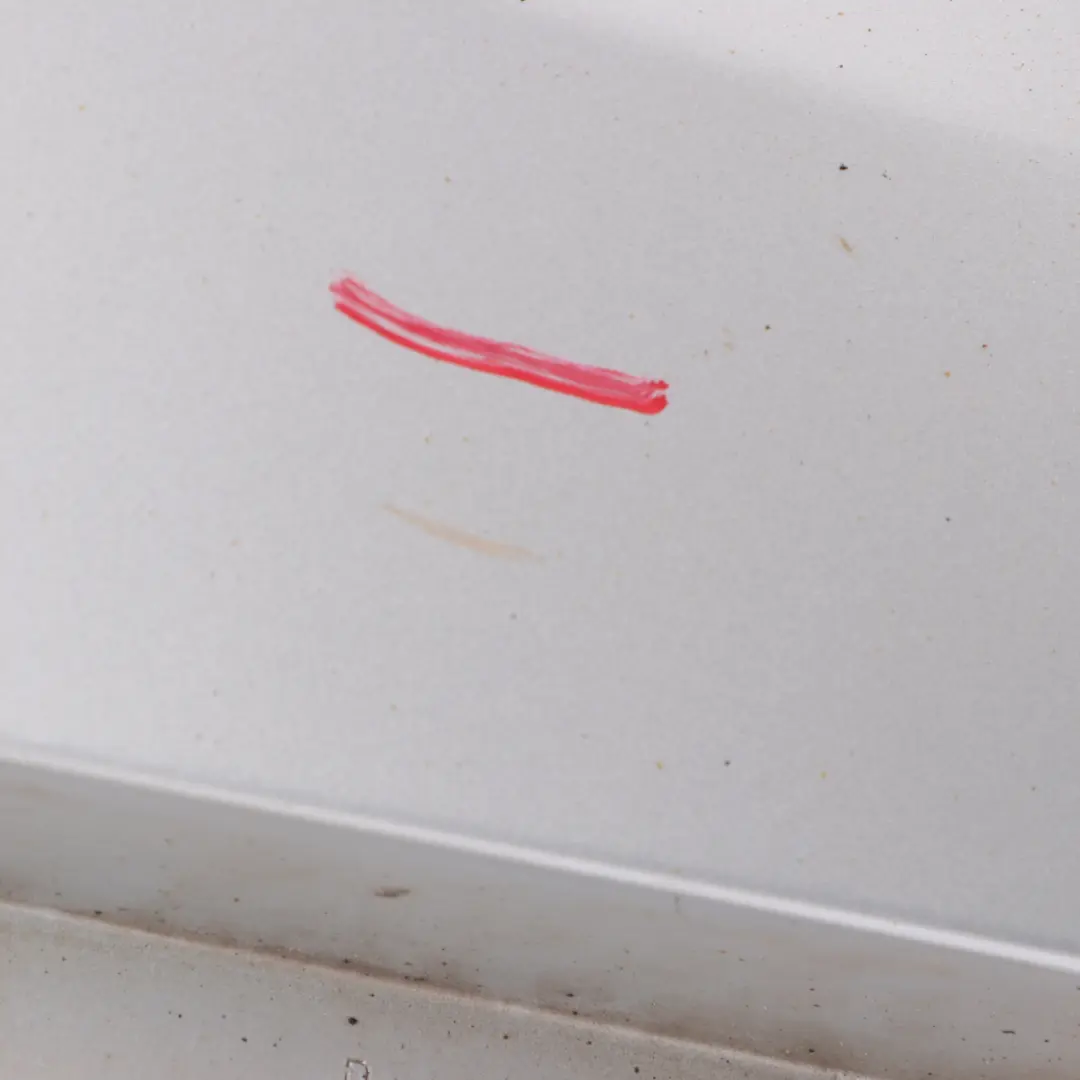 Lateral Delantero Derecho Guardabarros Cubierta Iridium Silver 775 para Mercedes W212 con número de pieza A2128801218 Mercedes W212 Lateral Delantero Derecho Guardabarros Cubierta Iridium Silver 775 - SKU A2128801218-IRS - Número de pieza A2128801218