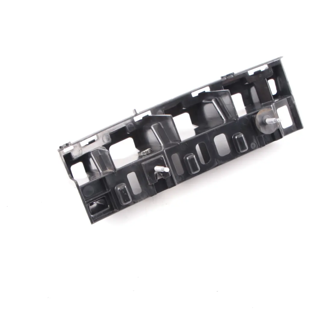 Mercedes W212 Staffa montaggio paraurti posteriore rivestimento sinistra - SKU A2128801903 - Numero di parte A2128801903