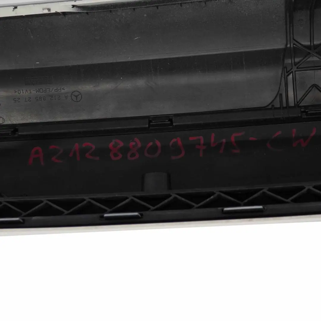 Zderzak Tylny Sport Calcite White do Mercedes S212 o numerze A2128809745 Mercedes S212 Zderzak Tylny Sport Calcite White - SKU A2128809745-CW - Numer Części A2128809745