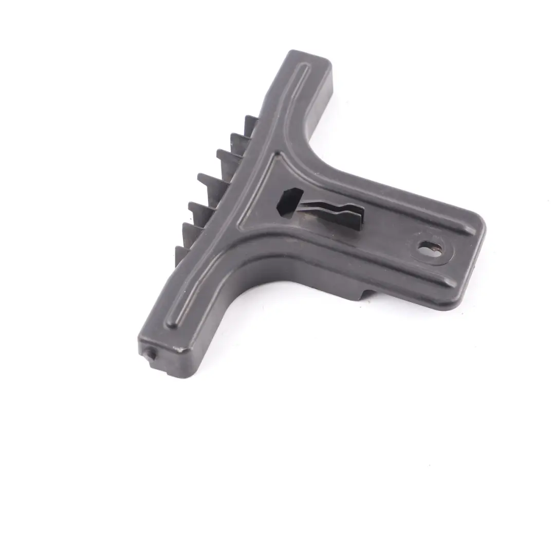 Radiator Grille Front Support Bracket Holder Trim to Mercedes W212 with Part number A2128850136 Mercedes W212 Radiator Grille Front Support Bracket Holder Trim - SKU A2128850136 - Part number A2128850136