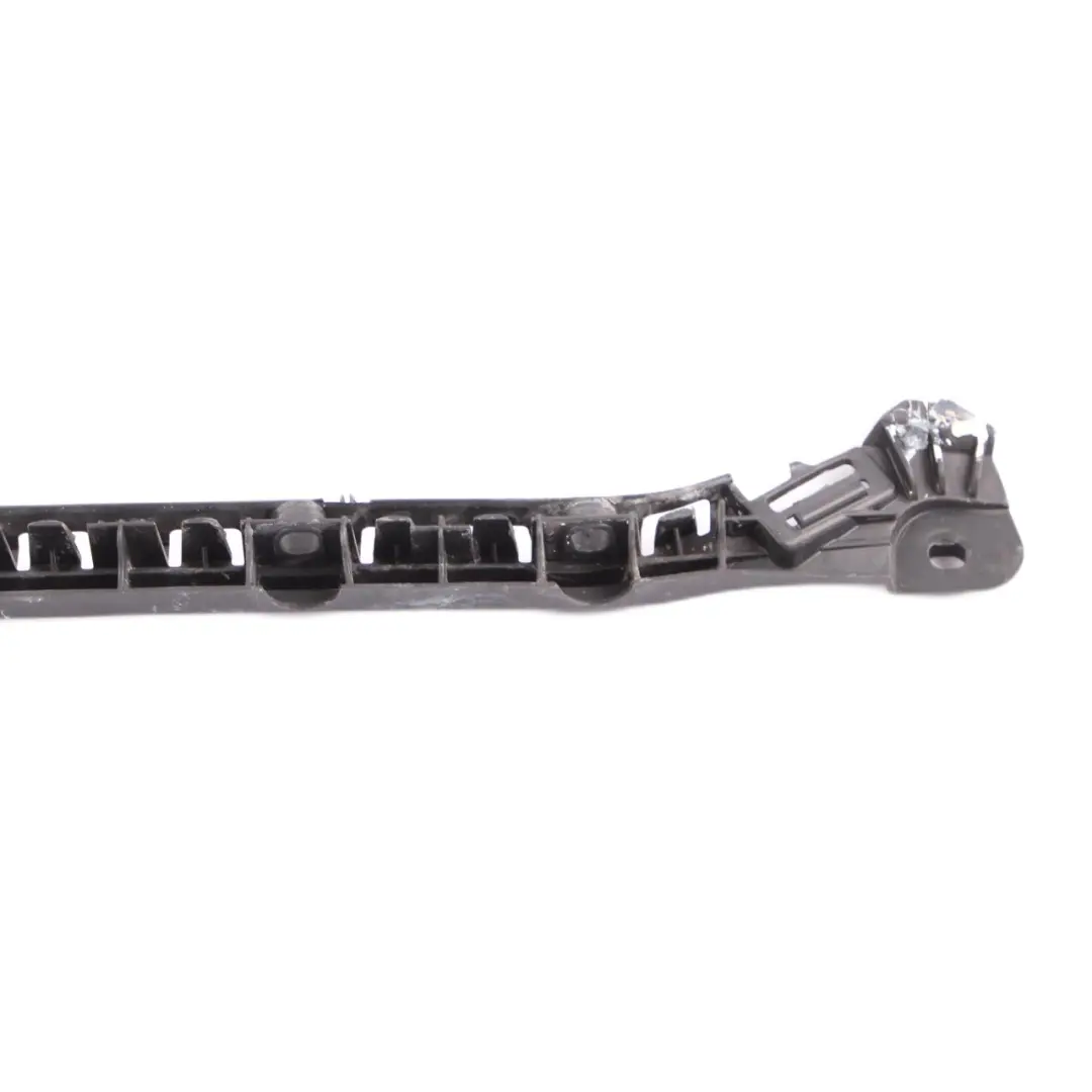 Mercedes W212 Support Montage Pare-Chocs Arrière Support Fixation - SKU A2128850142 - Numéro de pièce A2128850142