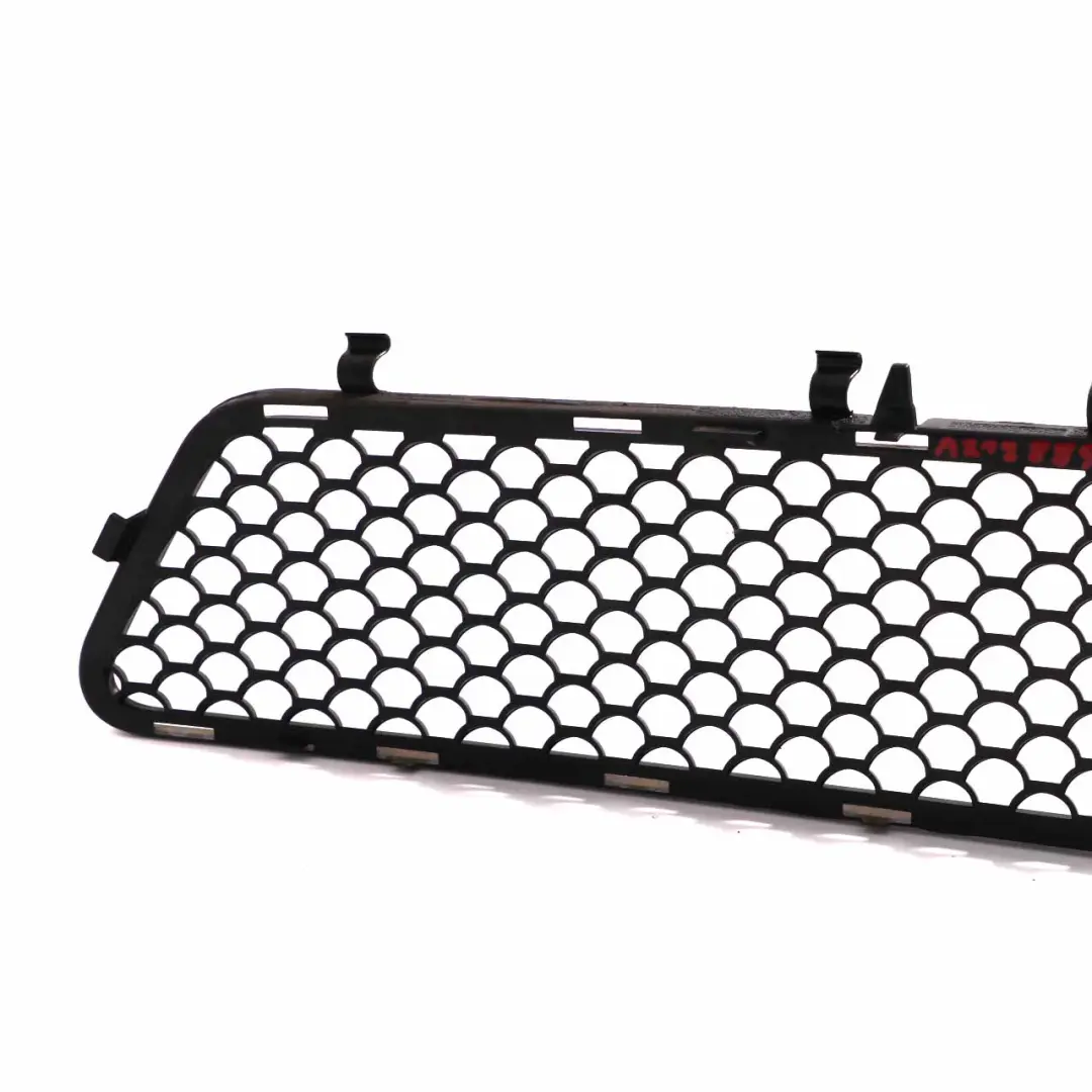 Mercedes W212 Pare-chocs Avant Grille Centrale Inferieure - SKU A2128850523-1 - Numéro de pièce A2128850523
