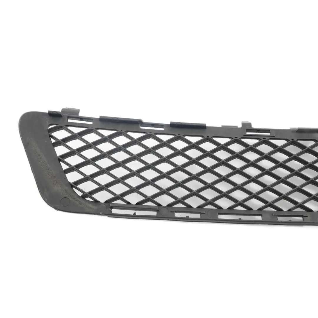 Kratka Środkowa Zderzaka Przód do Mercedes W212 o numerze A2128850523 Mercedes W212 Kratka Środkowa Zderzaka Przód - SKU A2128850523 - Numer Części A2128850523