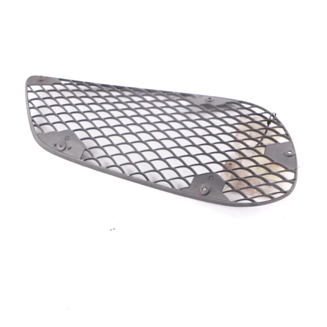 Parachoques Delantero Malla Cubierta Parrilla Derecha para Mercedes W212 con número de pieza A2128850623 Mercedes W212 Parachoques Delantero Malla Cubierta Parrilla Derecha - SKU A2128850623 - Número de pieza A2128850623