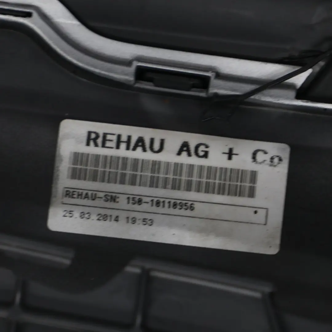 Zderzak Tył AMG Iridium Silver Srebrny Metalik - 775 do Mercedes W212 o numerze A2128853538 Mercedes W212 Zderzak Tył AMG Iridium Silver Srebrny Metalik - 775 - SKU A2128853538-IRS - Numer Części A2128853538