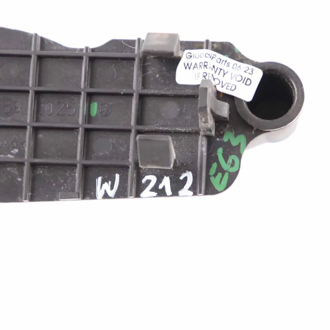  Tapa Bisagra Mercedes W204 W212 Embellecedor Capó Izquierda Derecha - SKU A2128891025 - Número de pieza A2128891025