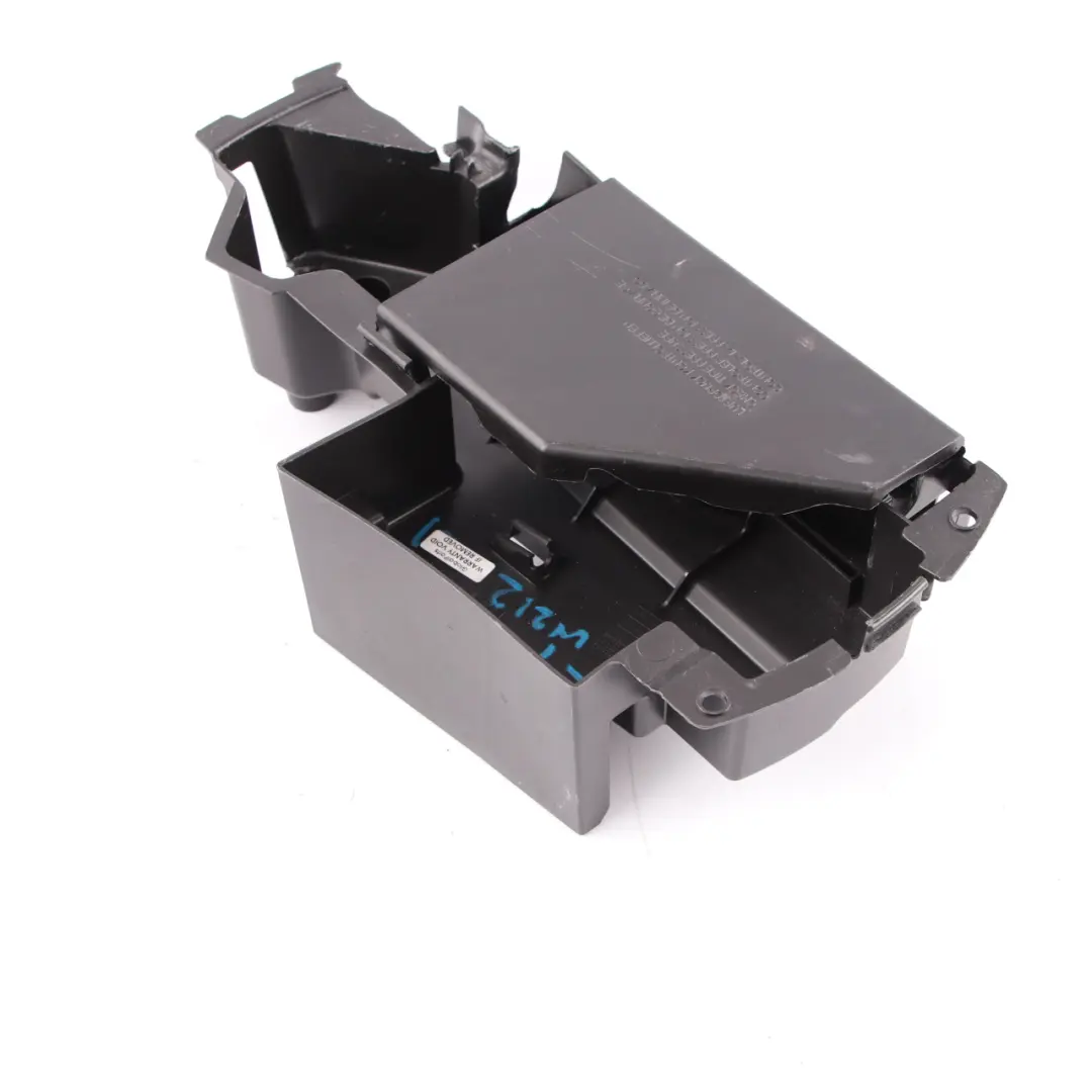 Coffre rangement Mercedes W212 Boîte multifonctionnelle Kit d'outils pour à propos du numéro de pièce A2128980914 Coffre rangement Mercedes W212 Boîte multifonctionnelle Kit d'outils - SKU A2128980914-1 - Numéro de pièce A2128980914