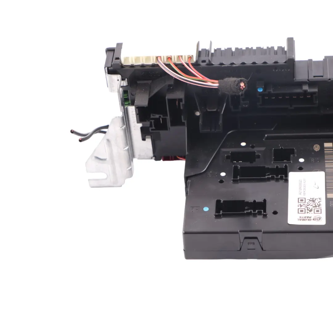 Fuse Box Relay Rear SAM Control Unit Module to Mercedes A207 with Part number A2129000023 Mercedes A207 Fuse Box Relay Rear SAM Control Unit Module - SKU A2129000023 - Part number A2129000023