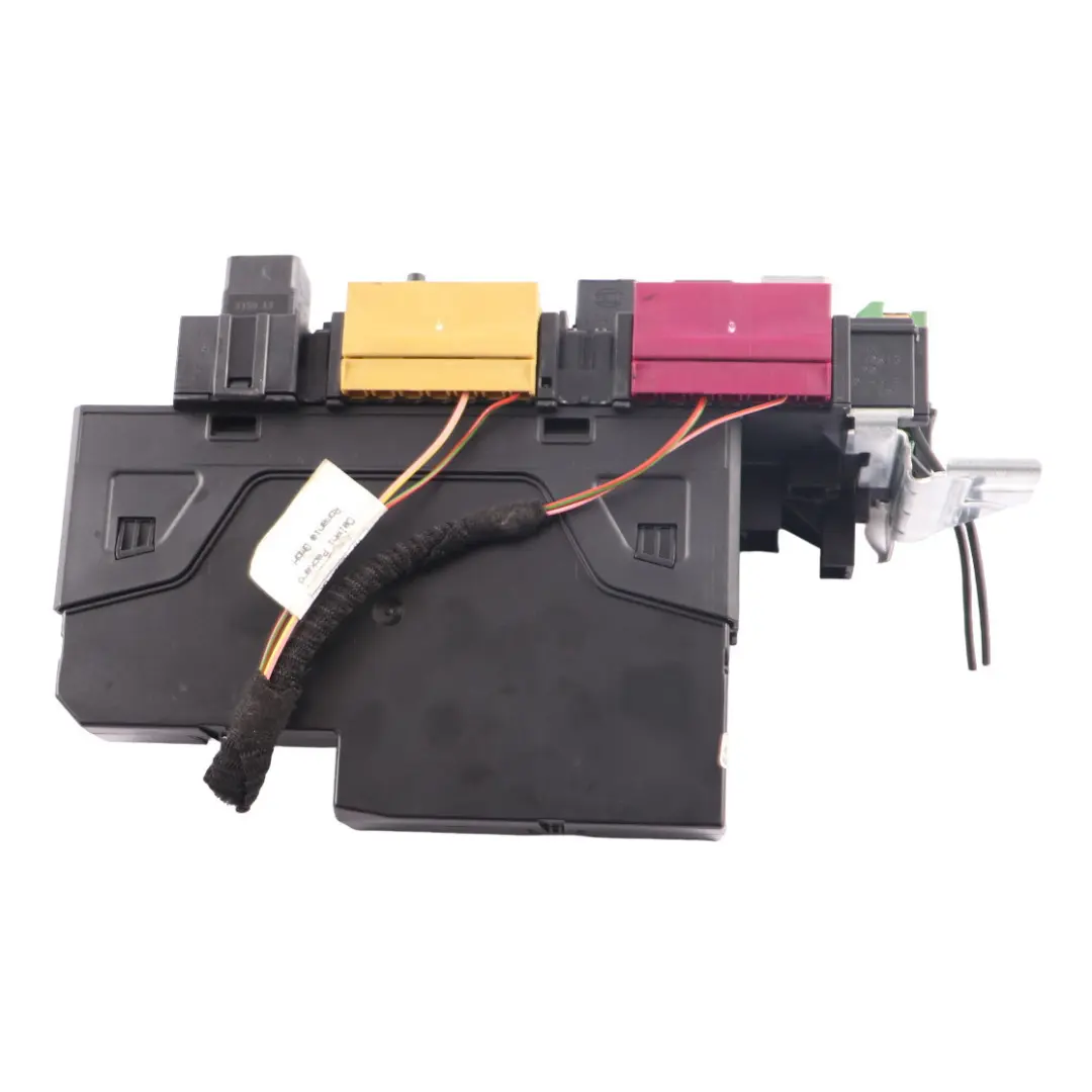 Fuse Box Relay Rear SAM Control Unit Module to Mercedes A207 with Part number A2129000023 Mercedes A207 Fuse Box Relay Rear SAM Control Unit Module - SKU A2129000023 - Part number A2129000023