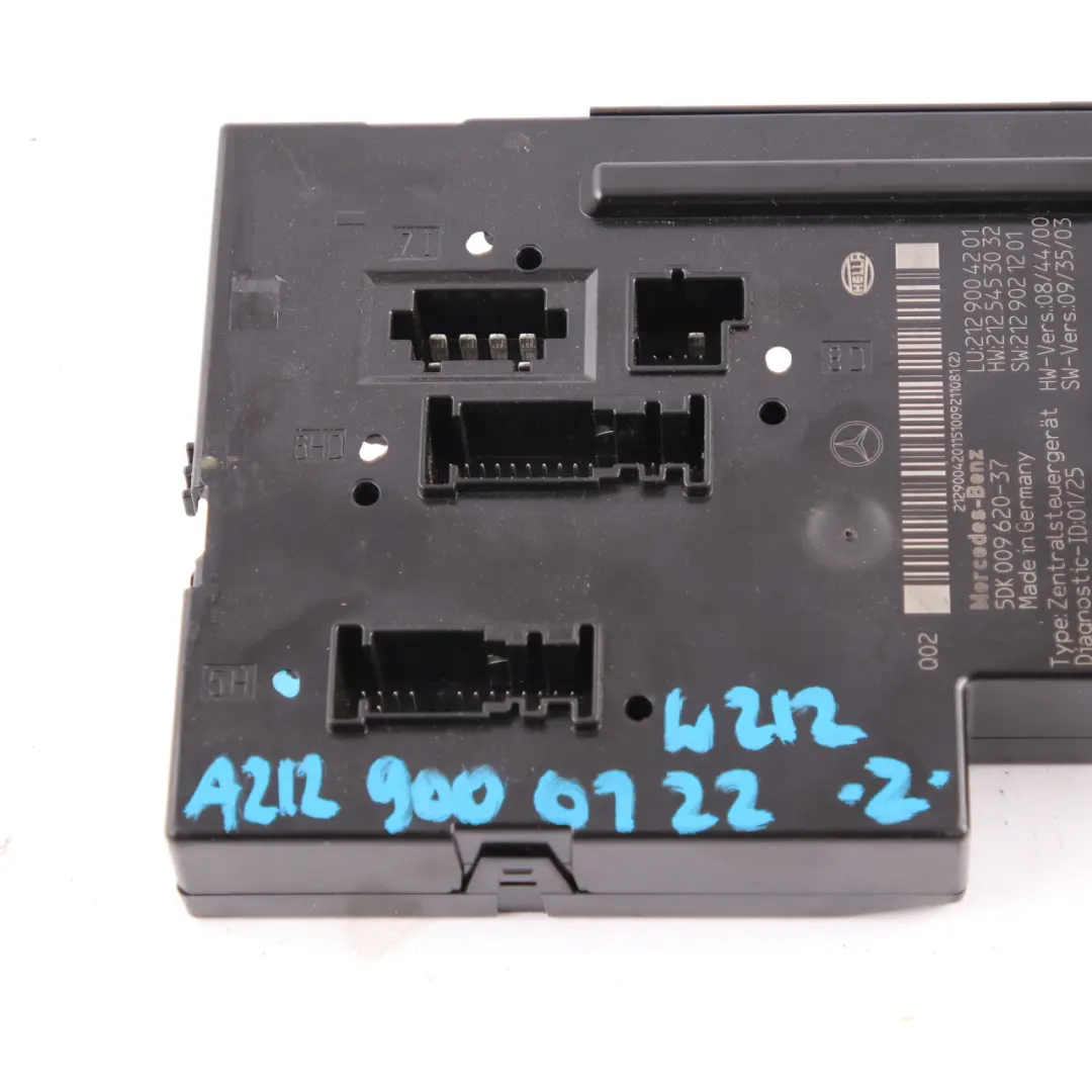 Fuse Box Mercedes W212 Central Fuse Relay Control Unit Module to with Part number A2129000122 Fuse Box Mercedes W212 Central Fuse Relay Control Unit Module - SKU A2129000122 - Part number A2129000122