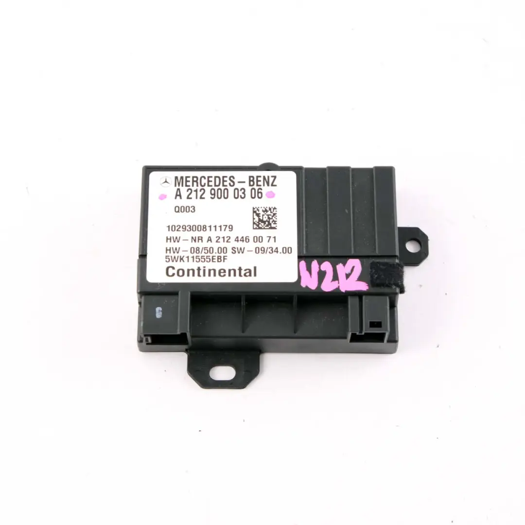 Mercedes W212 Modulo de Bomba de Combustible Unidad de Control - SKU A2129000306 - Número de pieza A2129000306