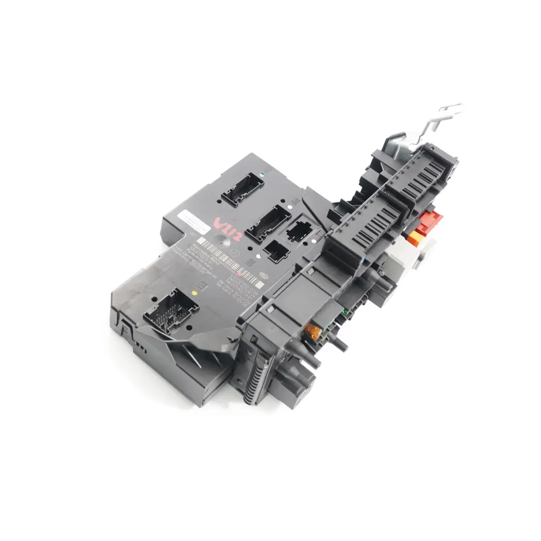 Scatola fusibili Modulo unità controllo relè SAM per Mercedes W212 con numero di parte A2129001306 Mercedes W212 Scatola fusibili Modulo unità controllo relè SAM - SKU A2129001306 - Numero di parte A2129001306