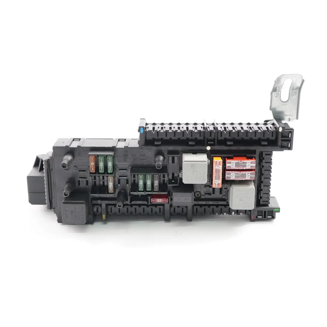 Scatola fusibili Modulo unità controllo relè SAM per Mercedes W212 con numero di parte A2129001306 Mercedes W212 Scatola fusibili Modulo unità controllo relè SAM - SKU A2129001306 - Numero di parte A2129001306