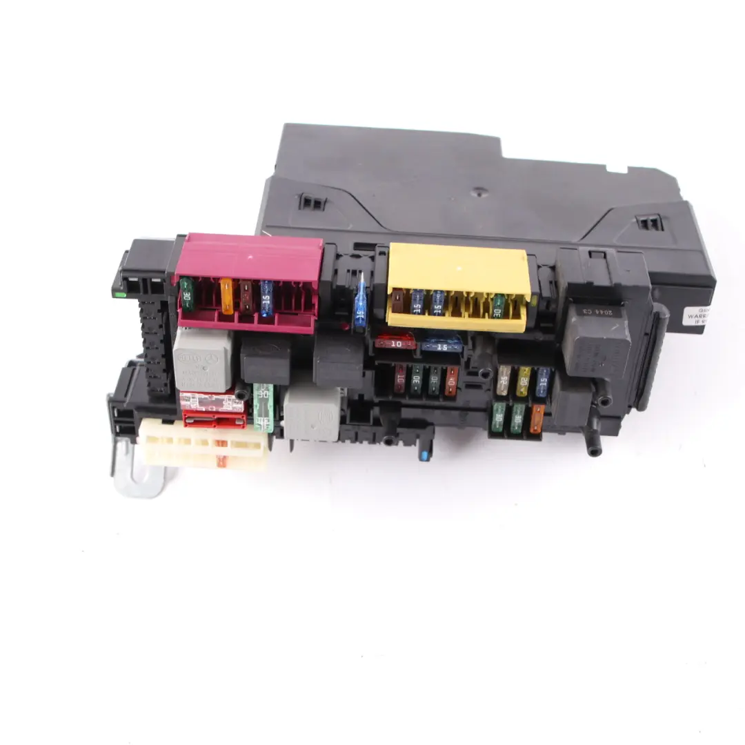 Scatola fusibili controllo relè posteriore Modulo SAM per Mercedes S212 con numero di parte A2129001606 Mercedes S212 Scatola fusibili controllo relè posteriore Modulo SAM - SKU A2129001606 - Numero di parte A2129001606