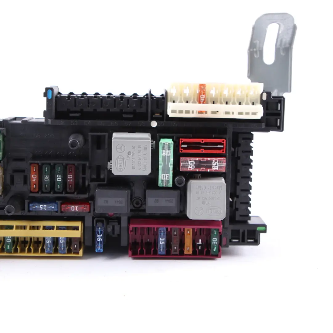 Fuse Box Rear Relay Control Unit Electric Module SAM to Mercedes S212 with Part number A2129001606 Mercedes S212 Fuse Box Rear Relay Control Unit Electric Module SAM - SKU A2129001606 - Part number A2129001606