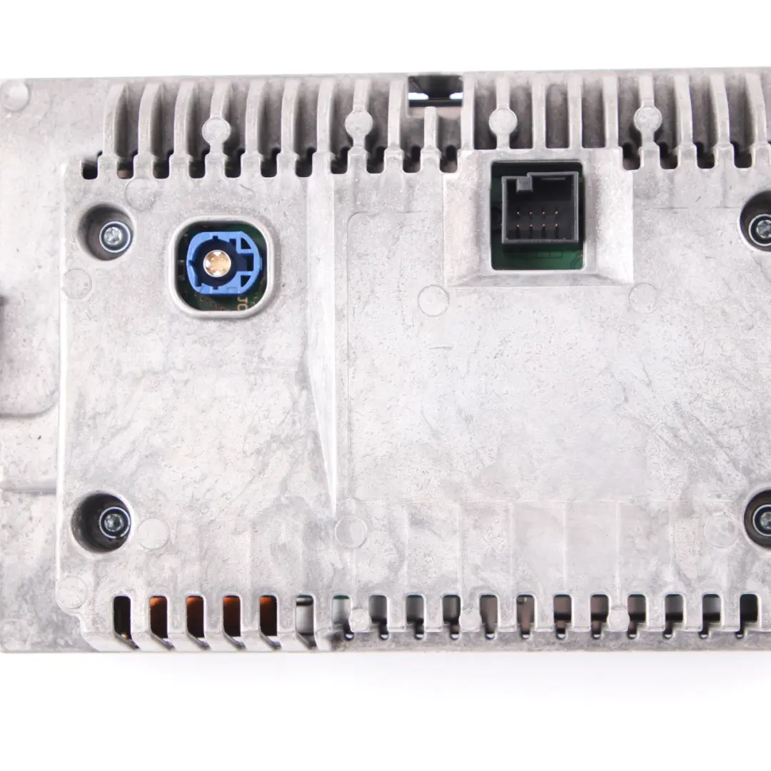 Mercedes W212 Wyświetlacz Ekran Monitor Komputera Navi - SKU A2129002216 - Numer Części A2129004900