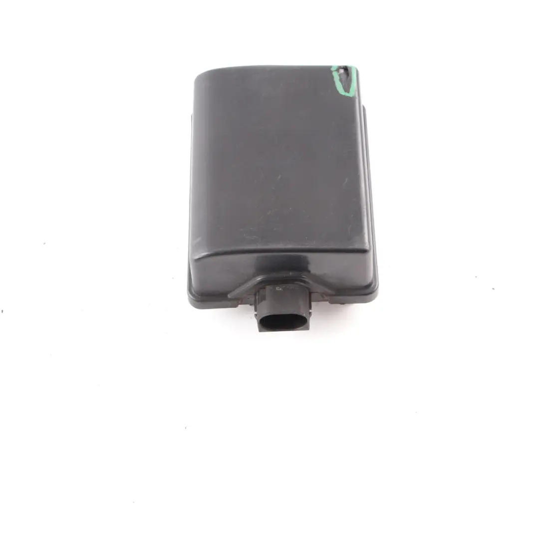 W207 W216 Distronic Cruise Control Radar Unit Module to Mercedes W212 with Part number A2129003300 Mercedes W212 W207 W216 Distronic Cruise Control Radar Unit Module - SKU A2129003300 - Part number A2129003300