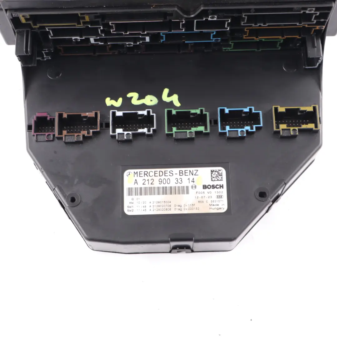 Vorne Sicherungskasten Relais Steuergerät SAM Modul für Mercedes W204 mit Teilenummer A2129003314 Mercedes W204 Vorne Sicherungskasten Relais Steuergerät SAM Modul - SKU A2129003314 - Teilenummer A2129003314