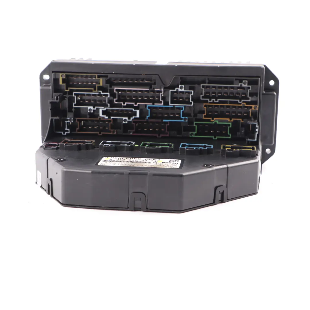 Mercedes W204 Caja fusibles delantera Relé Unidad control SAM Módulo - SKU A2129003314 - Número de pieza A2129003314