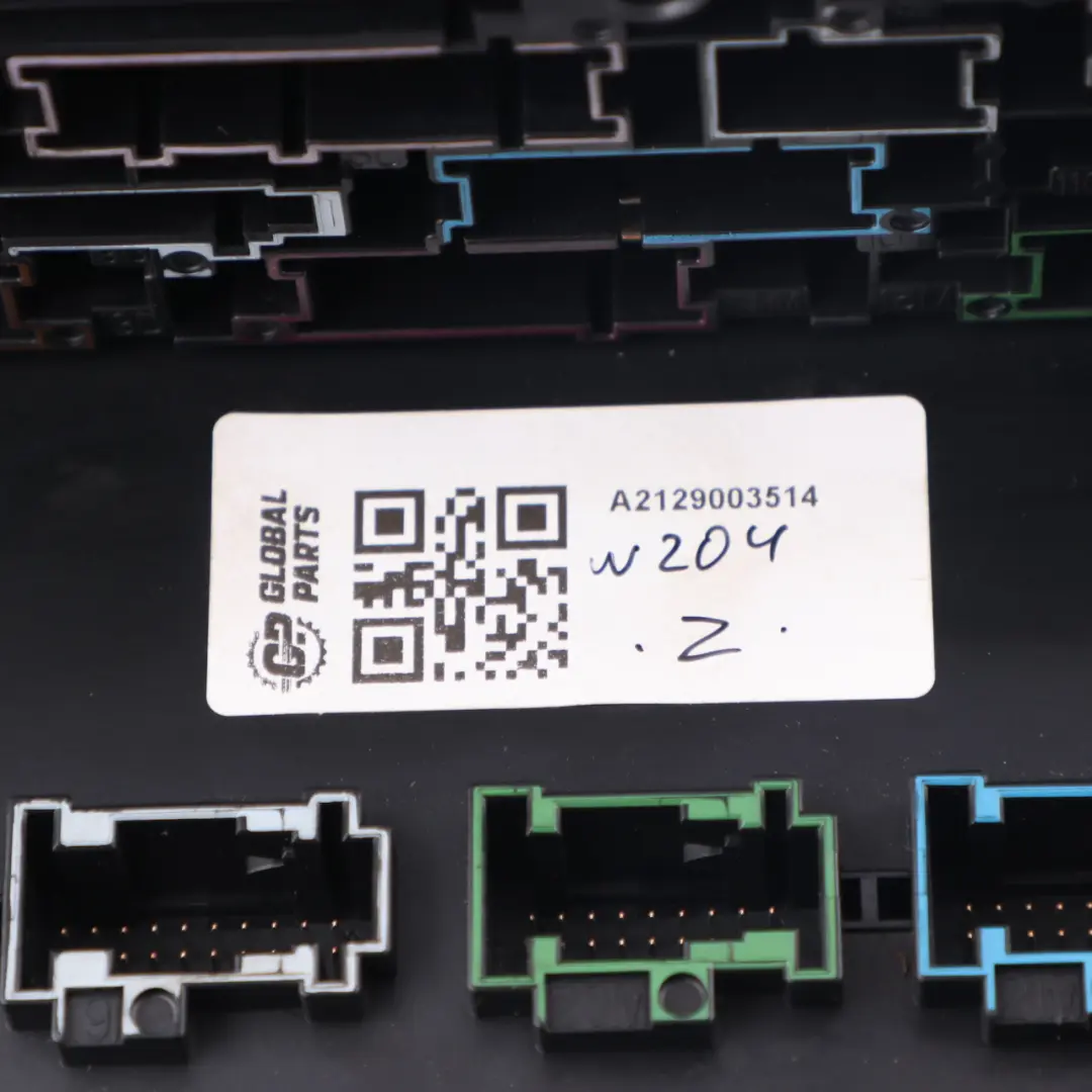 Sam Unit Fuse Box Control Module to Mercedes W204 with Part number A2129003514 Mercedes W204 Sam Unit Fuse Box Control Module - SKU A2129003514 - Part number A2129003514