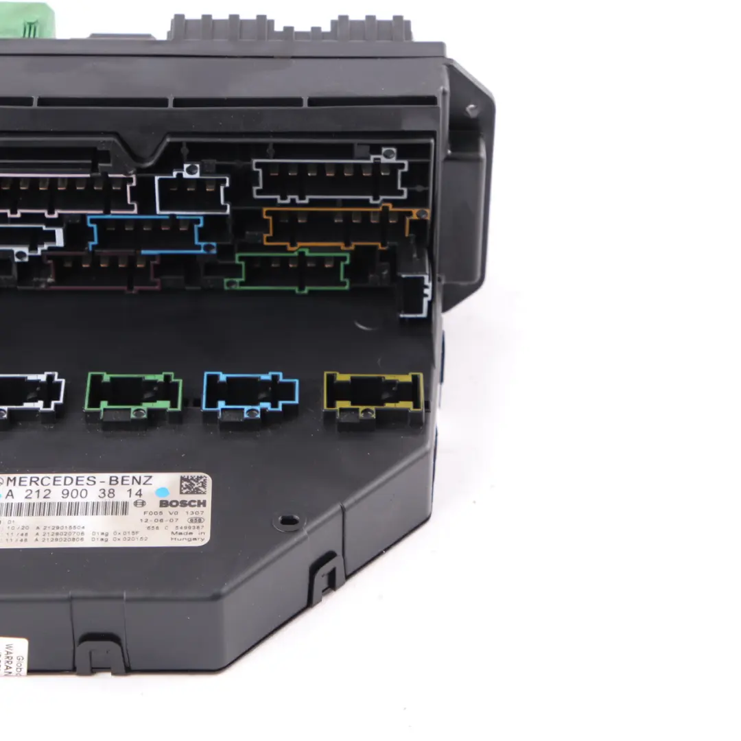  Boîte fusibles Mercedes W204 W212 Module l'unité contrôle relais SAM - SKU A2129003814 - Numéro de pièce A2129003814