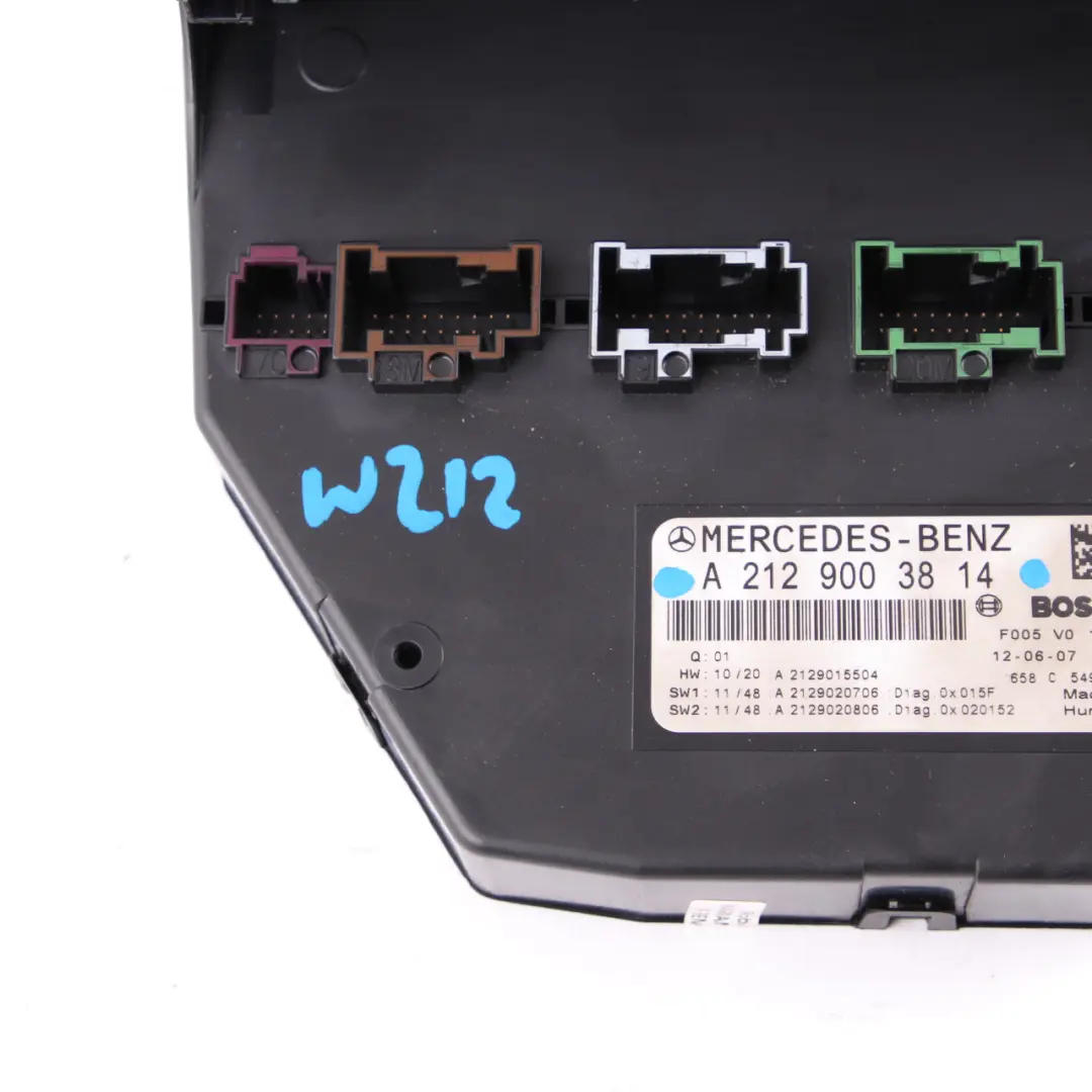 Caja fusibles Mercedes W204 W212 Módulo unidad control delantero SAM - SKU A2129003814 - Número de pieza A2129003814