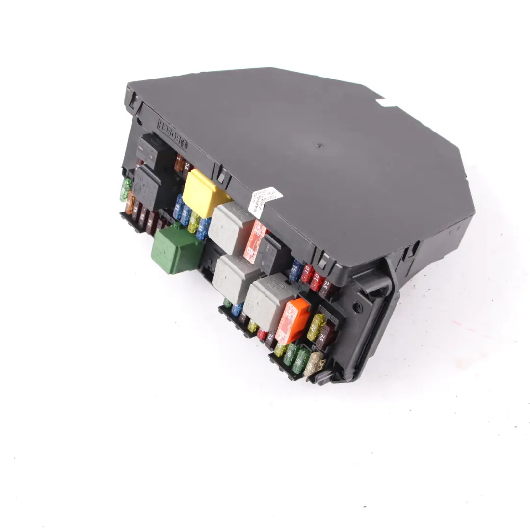 SAM Module Control Unit Electrical Fuse Box Unit to Mercedes W204 with Part number A2129003825 Mercedes W204 SAM Module Control Unit Electrical Fuse Box Unit - SKU A2129003825 - Part number A2129003825