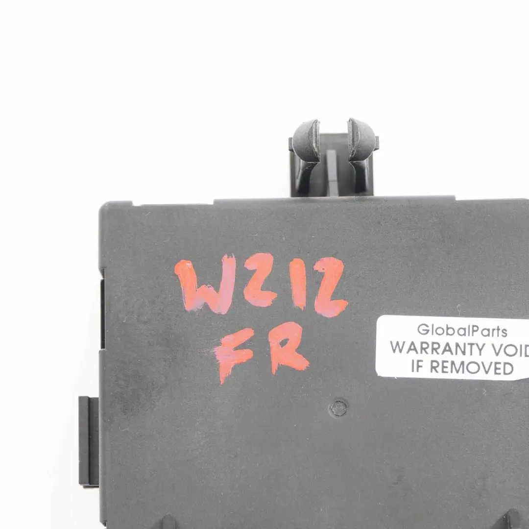 Modulo Porta Mercedes W204 W212 Unita Controllo Anteriore Destra per con numero di parte A2129004314 Modulo Porta Mercedes W204 W212 Unita Controllo Anteriore Destra - SKU A2129004314 - Numero di parte A2129004314