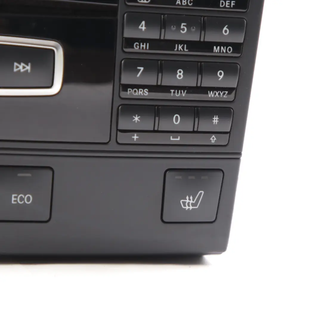 Radio Head Unit Mercedes W207 W212 COMAND Navi CD Player Navigation to with Part number A2129004514 Radio Head Unit Mercedes W207 W212 COMAND Navi CD Player Navigation - SKU A2129004514 - Part number A2129004514