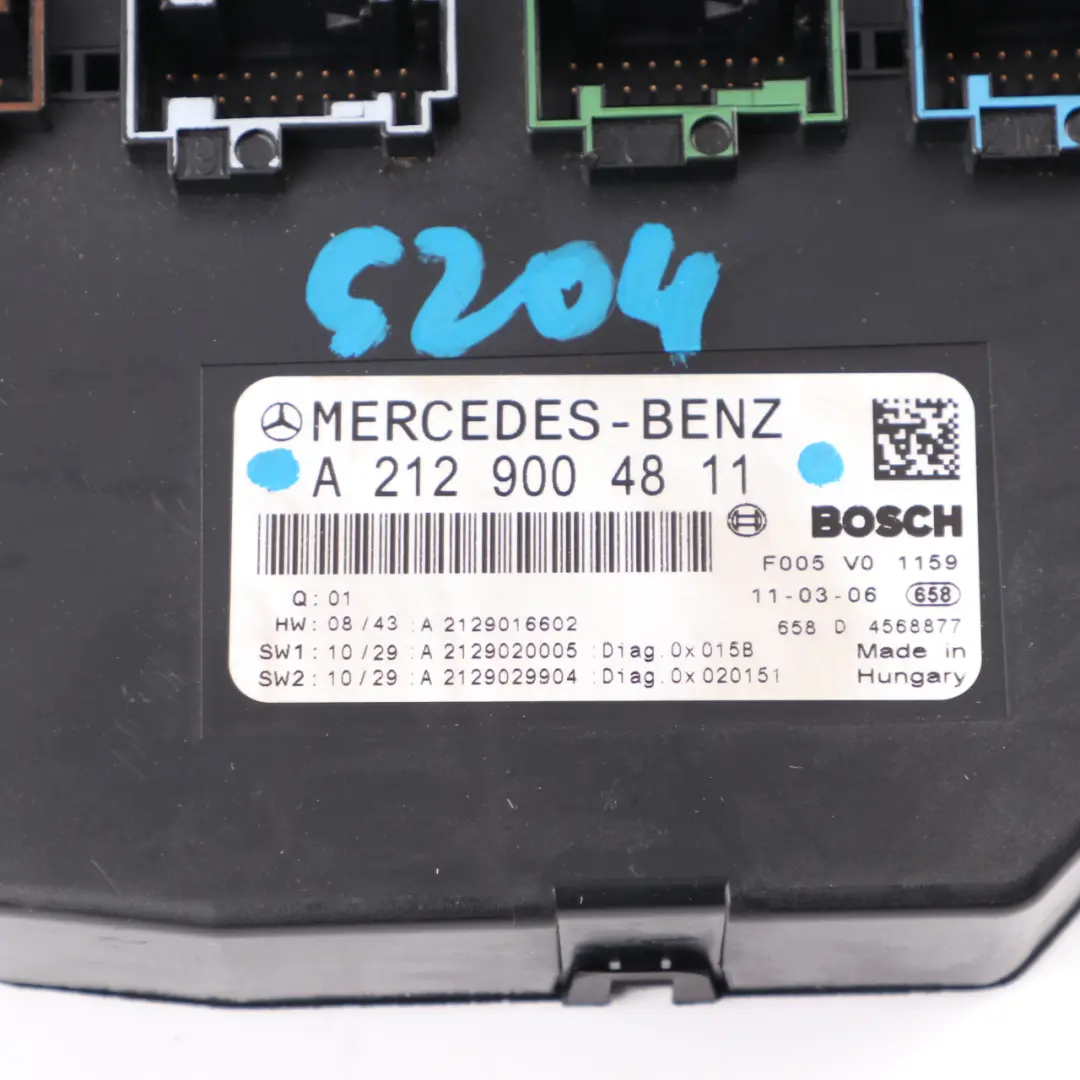 Fuse Box Mercedes W204 W212 Front Relay Control Unit SAM Module to with Part number A2129004811 Fuse Box Mercedes W204 W212 Front Relay Control Unit SAM Module - SKU A2129004811 - Part number A2129004811
