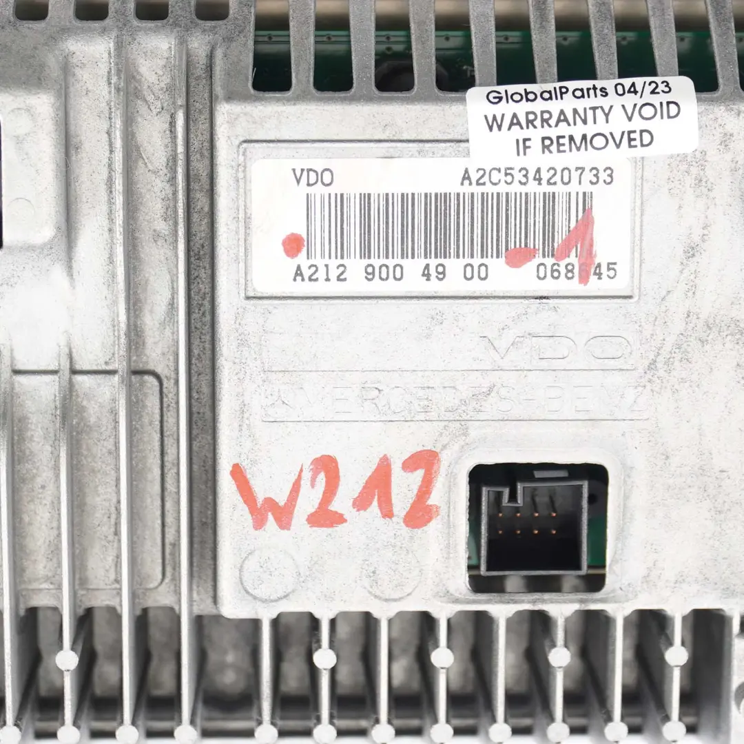 Mercedes W212 Informazioni Navigazione Schermo Cruscotto - SKU A2129004900-1 - Numero di parte A2129004900