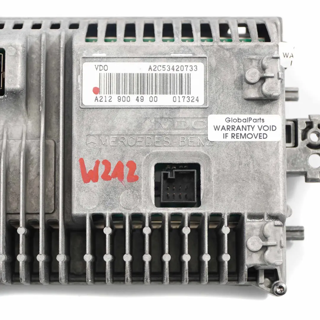 Wyświetlacz Ekran Komputera Navi do Mercedes W212 o numerze A2129004900 Mercedes W212 Wyświetlacz Ekran Komputera Navi - SKU A2129004900 - Numer Części A2129004900