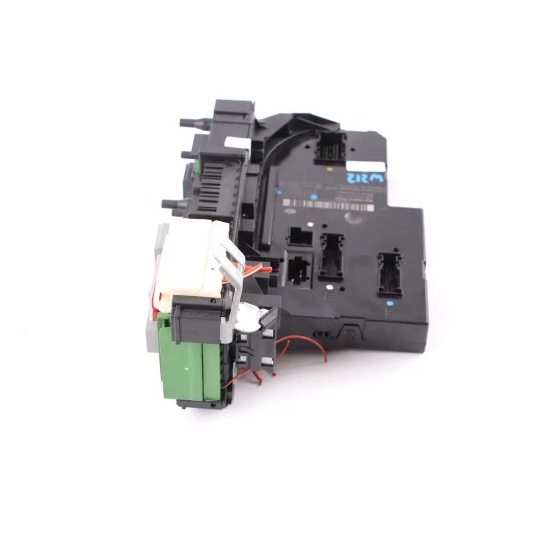 Caja Fusibles Módulo Unidad Control Relé SAM Trasero para Mercedes W212 con número de pieza A2129004901 Mercedes W212 Caja Fusibles Módulo Unidad Control Relé SAM Trasero - SKU A2129004901 - Número de pieza A2129004901