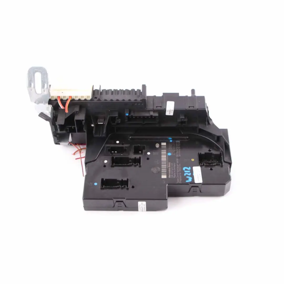 Caja Fusibles Módulo Unidad Control Relé SAM Trasero para Mercedes W212 con número de pieza A2129004901 Mercedes W212 Caja Fusibles Módulo Unidad Control Relé SAM Trasero - SKU A2129004901 - Número de pieza A2129004901