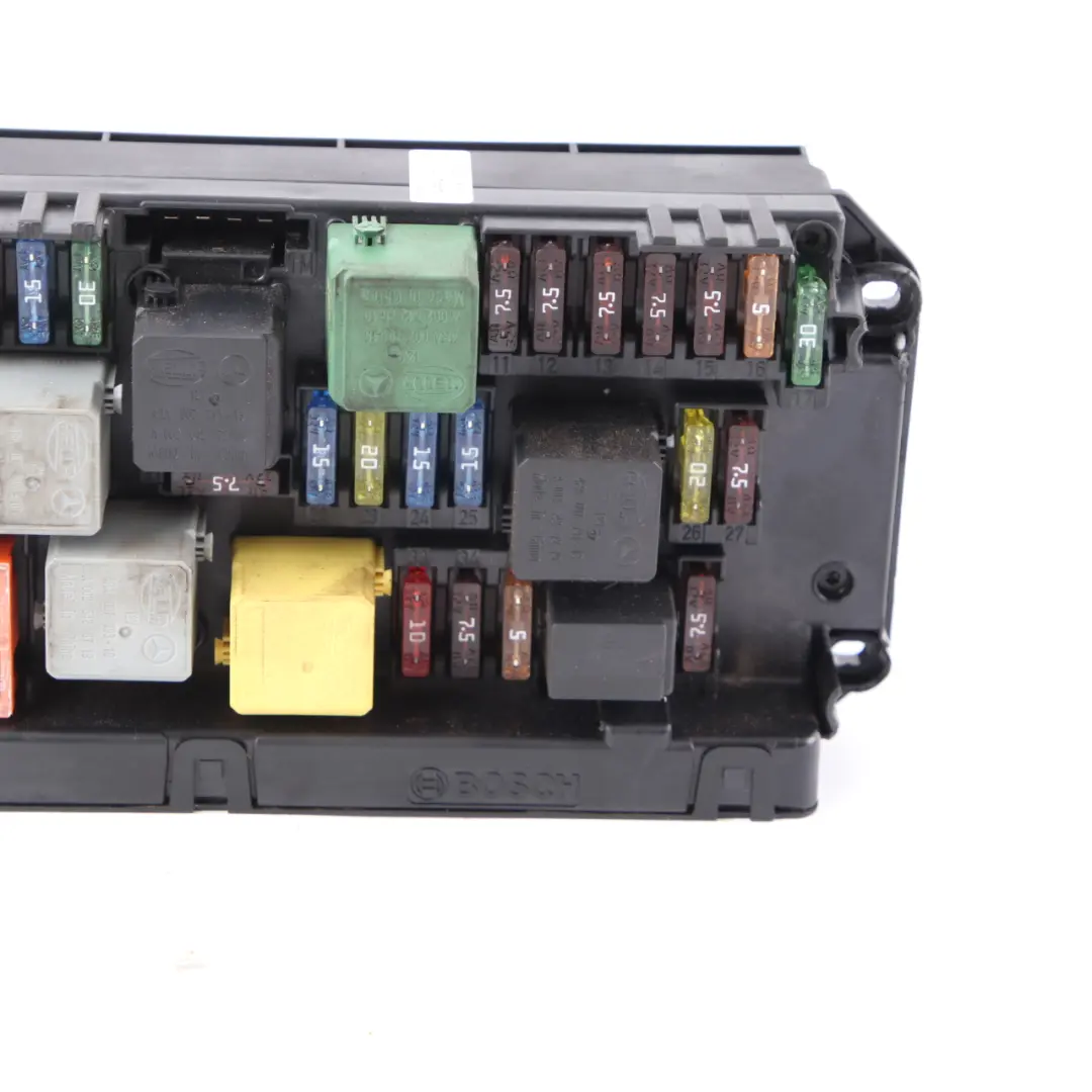 W207 Scatola Fusibili Modulo Unità Controllo Relè Anteriore per Mercedes con numero di parte A2129004911 Mercedes W207 Scatola Fusibili Modulo Unità Controllo Relè Anteriore - SKU A2129004911 - Numero di parte A2129004911